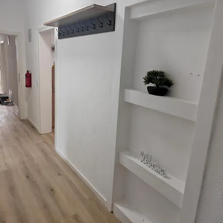 Work And Iam 130qm 4 Schlafzimmer,9x Einzel Bett, Neu Modernisiert 아파트 플레텐베르크