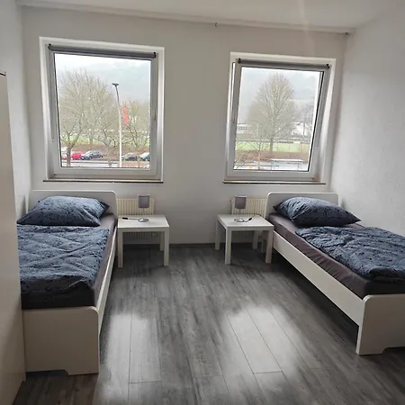 아파트 Work And Iam 130qm 4 Schlafzimmer,9x Einzel Bett, Neu Modernisiert