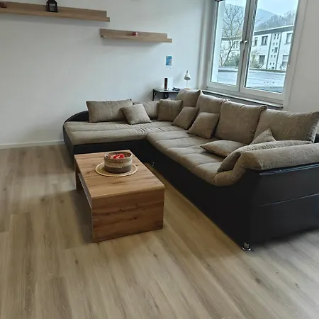 Daire Work And Iam 130qm 4 Schlafzimmer,9x Einzel Bett, Neu Modernisiert