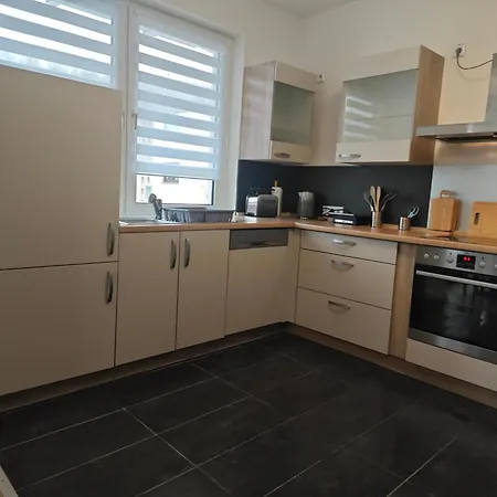 Work And Iam 130qm 4 Schlafzimmer,9x Einzel Bett, Neu Modernisiert * 플레텐베르크