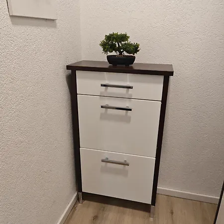 아파트 Work And Iam 130qm 4 Schlafzimmer,9x Einzel Bett, Neu Modernisiert *