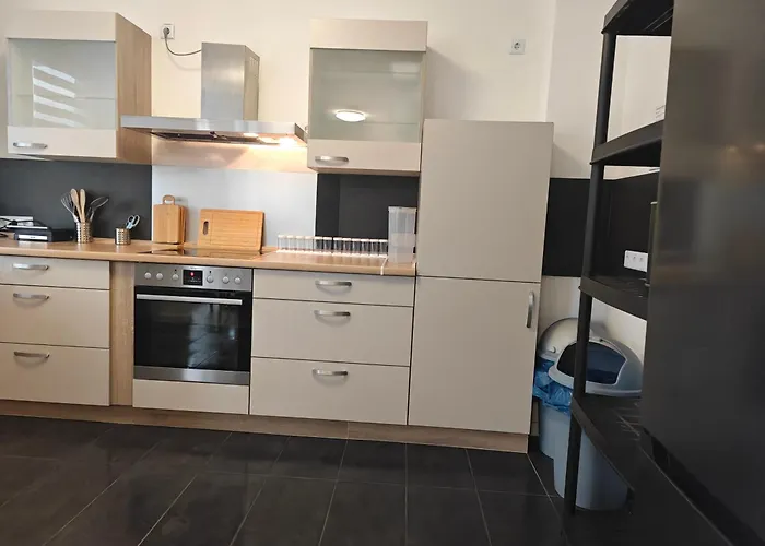 Work And Iam 130qm 4 Schlafzimmer,9x Einzel Bett, Neu Modernisiert Lejlighed Plettenberg