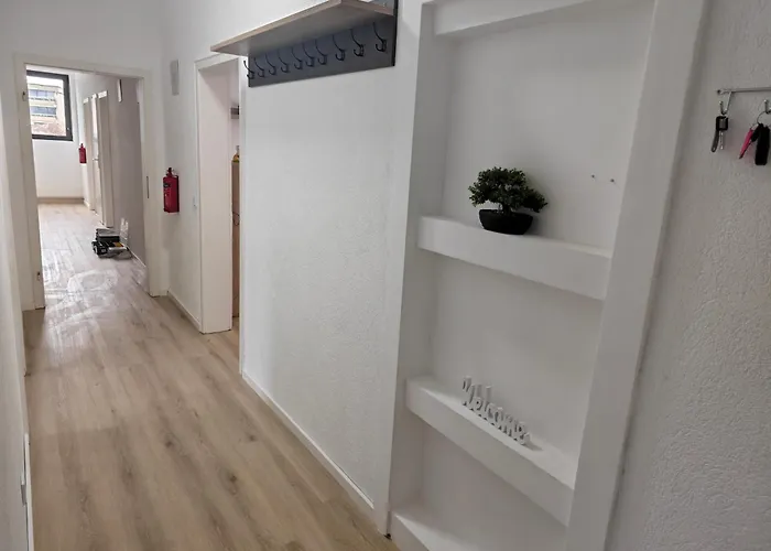 Work And Iam 130qm 4 Schlafzimmer,9x Einzel Bett, Neu Modernisiert Lejlighed Plettenberg