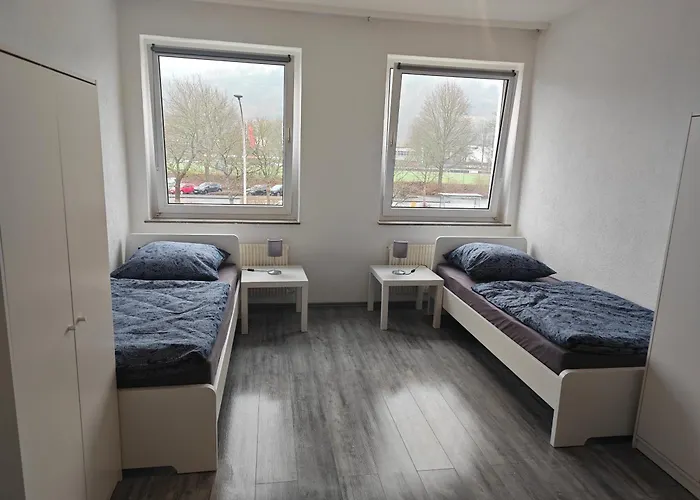 Lejlighed Work And Iam 130qm 4 Schlafzimmer,9x Einzel Bett, Neu Modernisiert