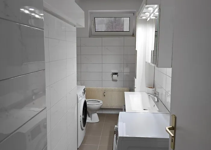 Work And Iam 130qm 4 Schlafzimmer,9x Einzel Bett, Neu Modernisiert Lejlighed Plettenberg